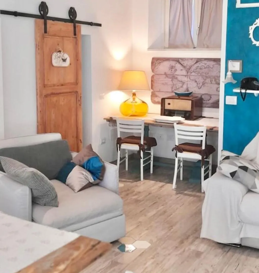 House With Air Conditioning And Outdoor Private Area In روزينيانو ماريتيمو